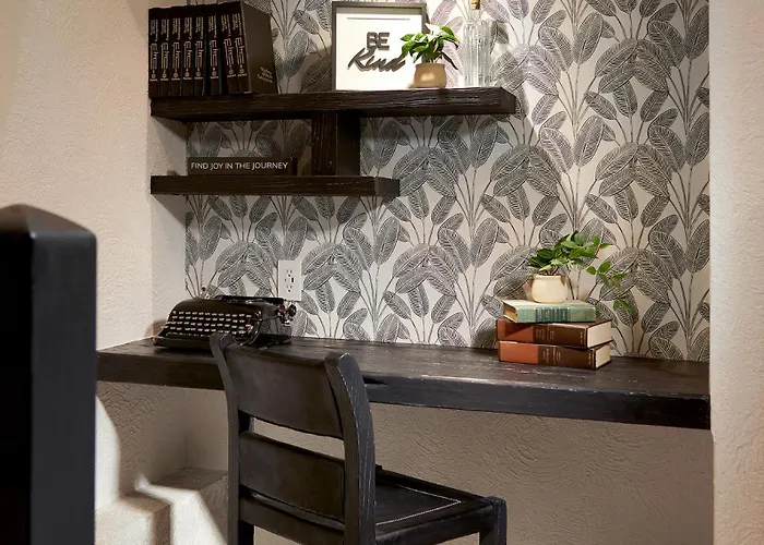H21 Boutique Pensión 4*